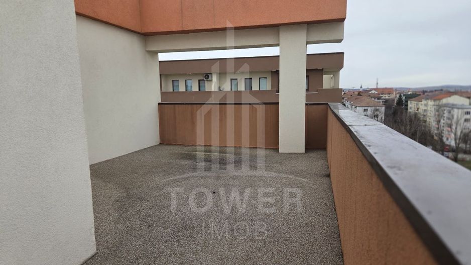 Penthouse 116 mp, terasă generoasă- vedere panoramică, compartimentare excelenta - Poză 7