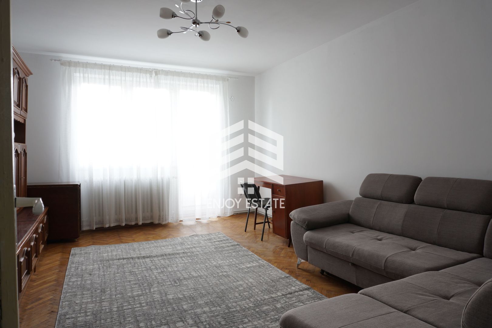 Apartament cu 3 camere de inchiriat zona centru nou - Poză 2