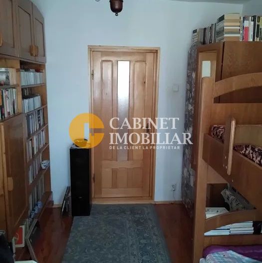 Nicolina - 4 Camere Decomandat - Etaj Intermediar +2 Bai -Bloc 1990 - Poză 4