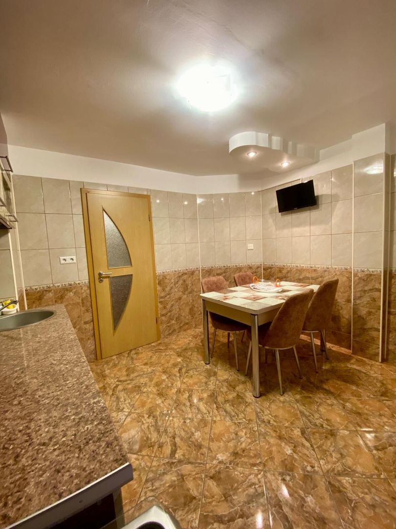 Girocului | Etaj 3 | Centrala proprie | Mobilat si Utilat | Boxa | Rulouri El. - Poză 9