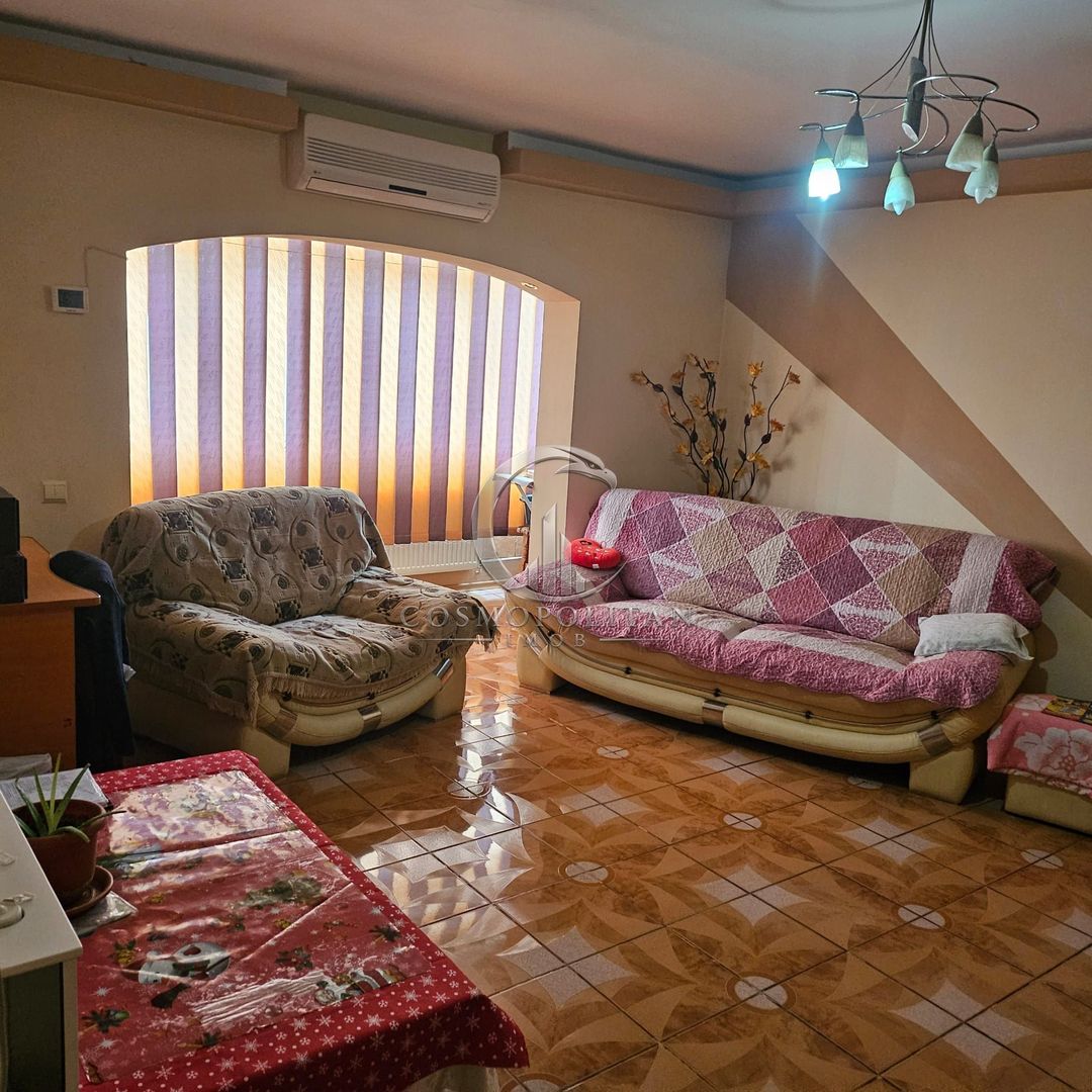 Apartament cu 3 camere ~ zona Brosteni / Colegiu ~ etaj 3 din 4 - Poză 3