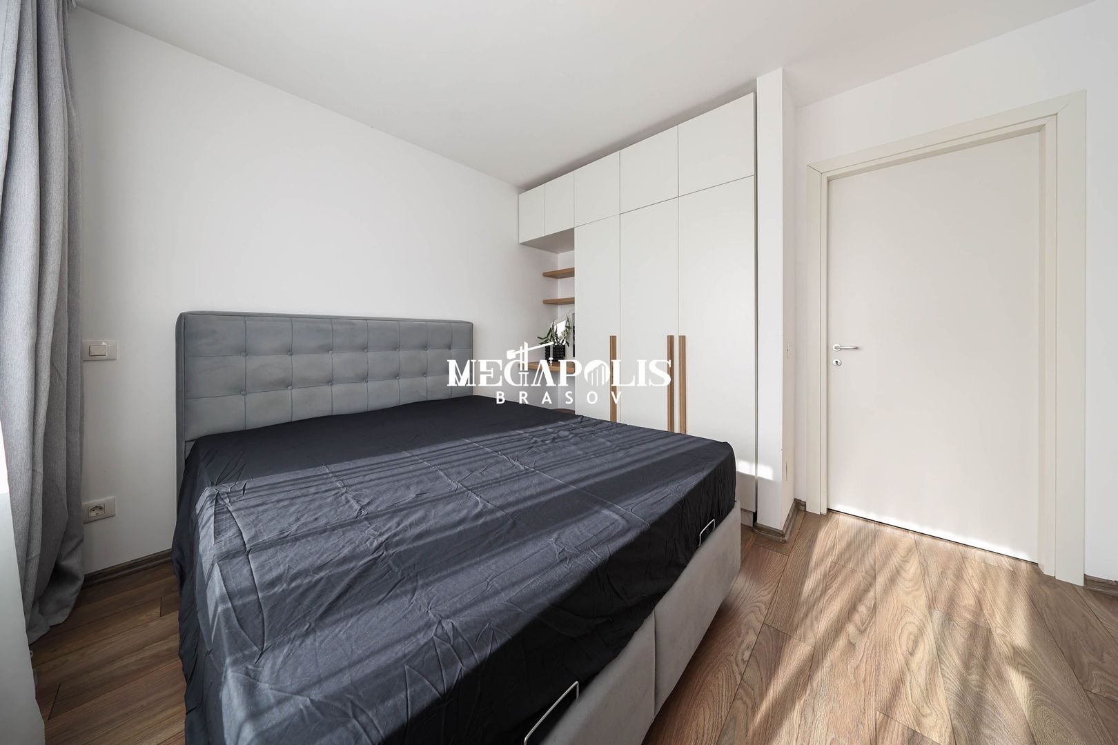 3 Camere | Tractorul | 67 MP | Parcare | Terasă 46 MP - Poză 1