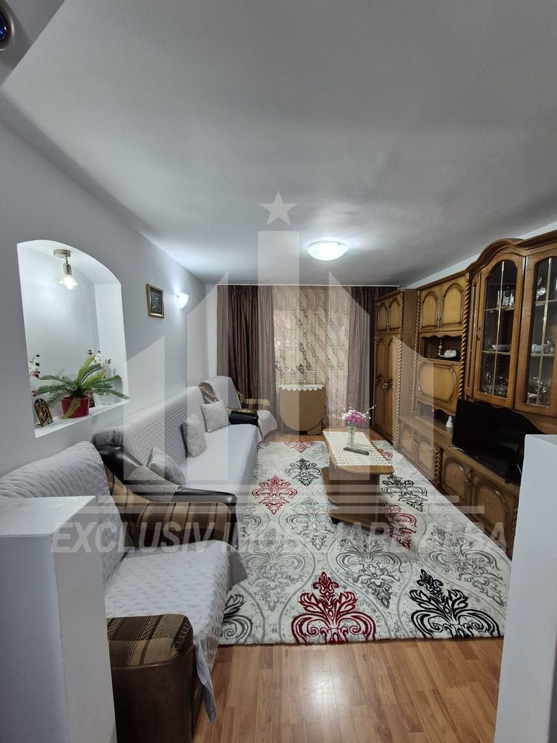 Apartament cu 2 camere decomandate, etaj 1, Cetate - Poză 1