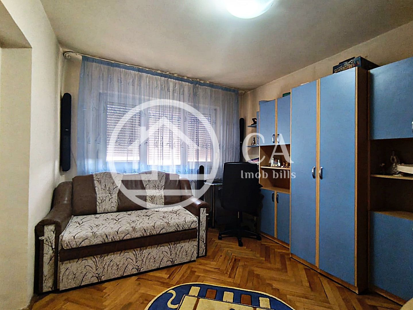 Apartament de vânzare cu 3 camere în zona Rogerius, Oradea - Poză 12