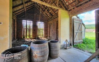 Casa  cu 3 corpuri de cladire, sat Lalasint - Poză 16