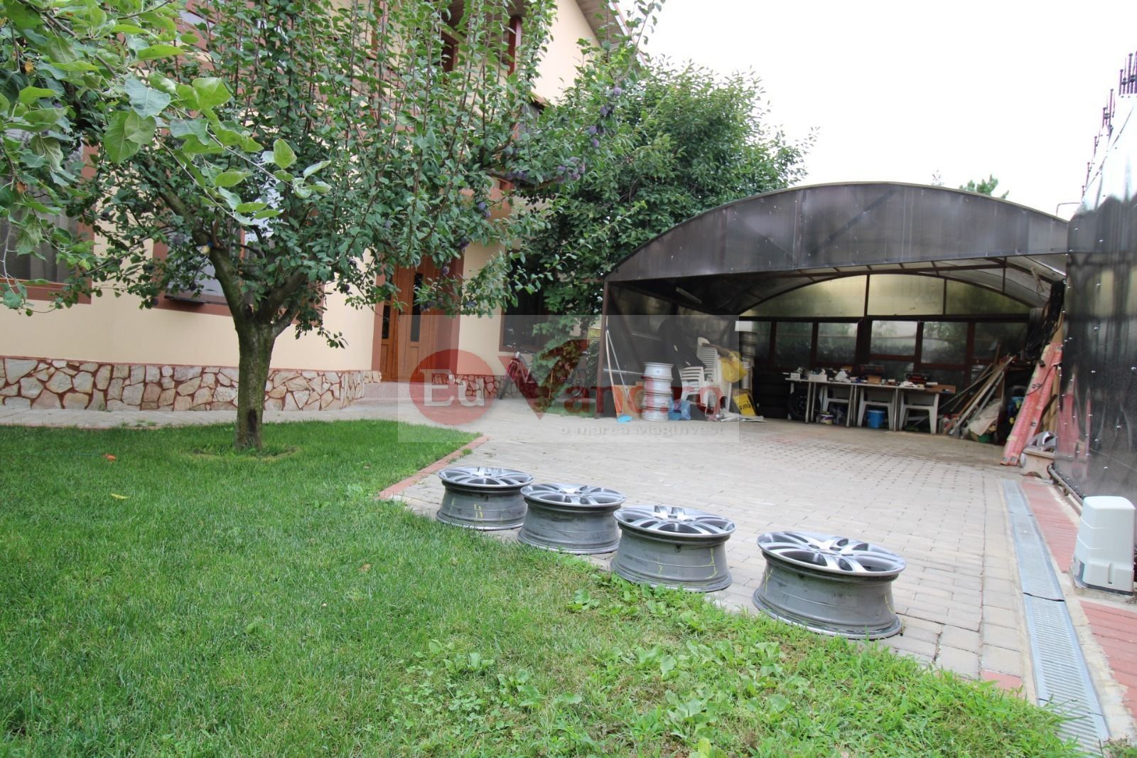 Vila P+1+M, 6 camere, Micro 16, 303 mp utili, teren 406 mp – 272.000 Euro - Poză 15