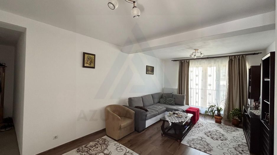 Apartament impecabil 69,5mp 3 camere  2 băi etaj 1 cu loc de parcare - Poză 3