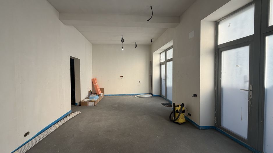 Dacia | Spațiu comercial de închiriat in vila restaurata | D + P - Poză 2