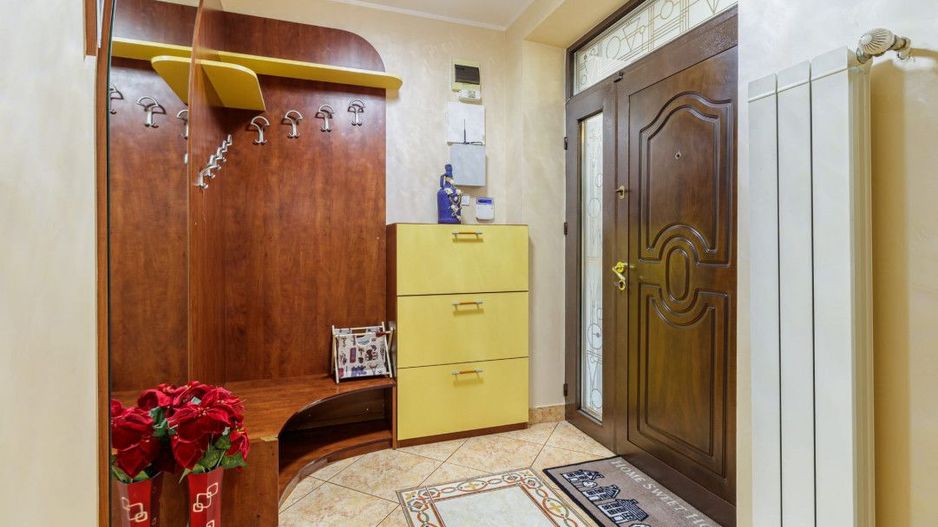 Vilă individuală cu piscină, garaj dublu • teren 766 mp • Popești-Leordeni - Poză 8