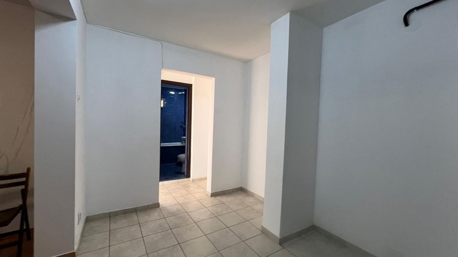 2 camere etaj 1 Aviatiei-Feleacu - Poză 7