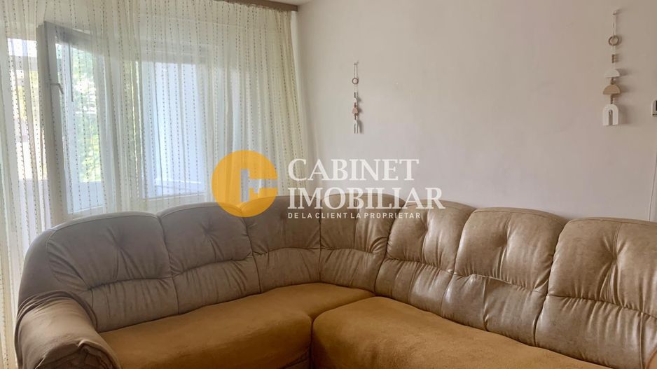 2 CAMERE-- MOBILAT SI UTILAT -- ALPHA BANK PACURARI - Poză 2