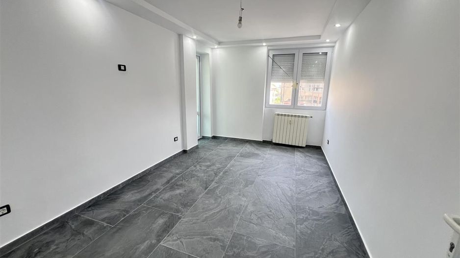 3 camere decomandat Ultracentral-Piata Victoriei  totul nou - Poză 6