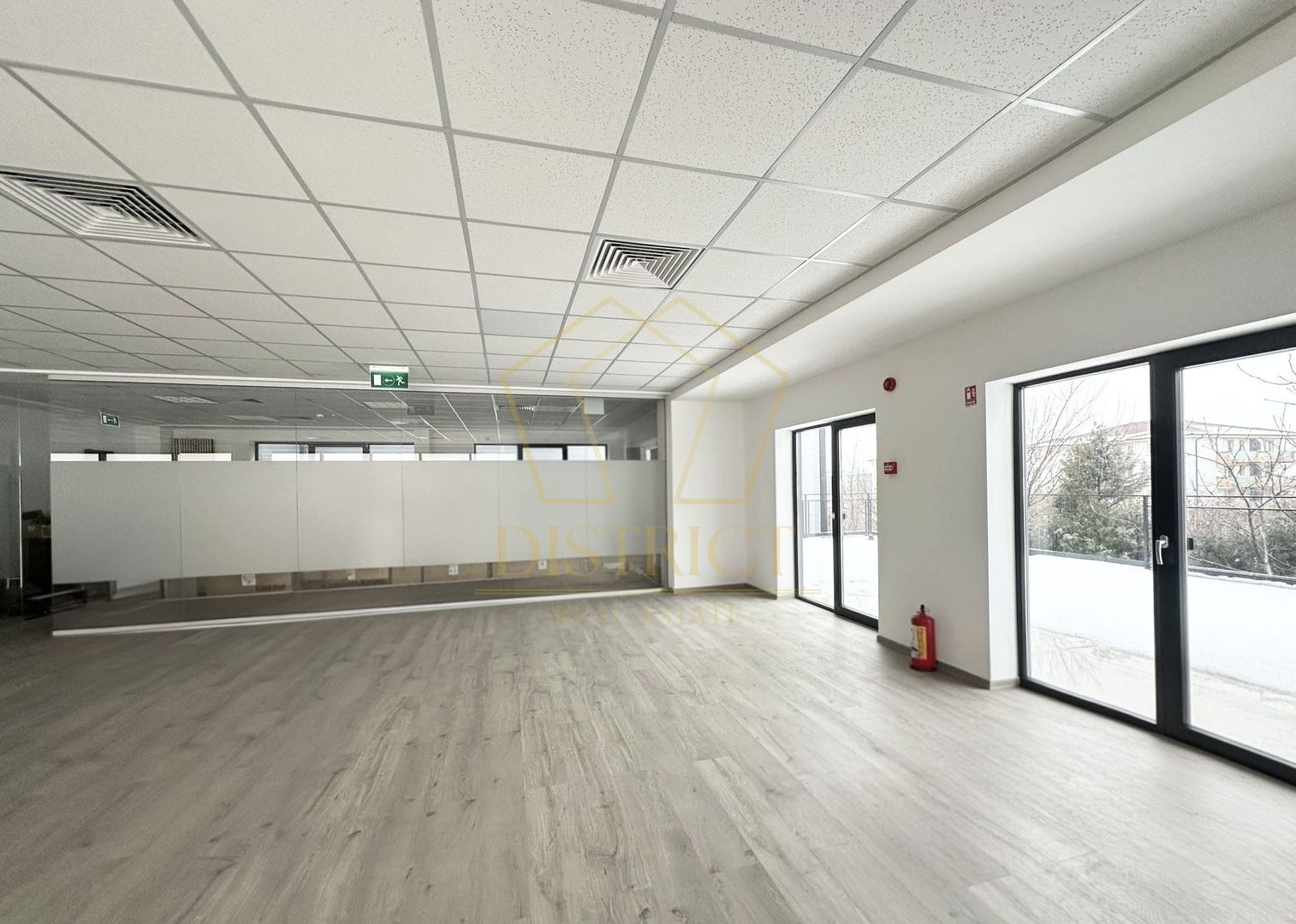 Spațiu de birouri/showroom cu terasa 40mp | Giroc - Poză 5