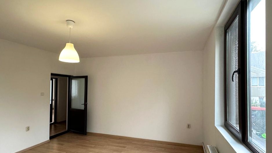 Inchiriere casă complet renovată cu 4 camere  Băneasa, Sector 1 - Poză 19