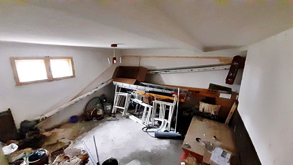 Predeal, casa de vacanta cu 5 camere si 630mp teren, 150000 euro - Poză 19