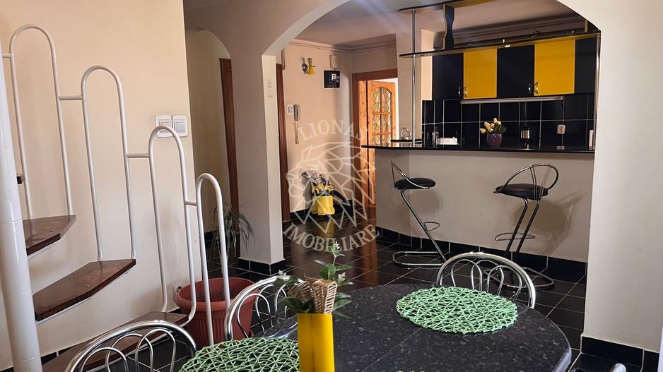 Apartament 4 camere 132 mp-balcon-ideal locuire-Calea Moldovei - Poză 4