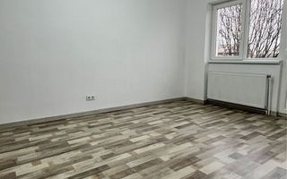 Apartament de vanzare - Poză 3