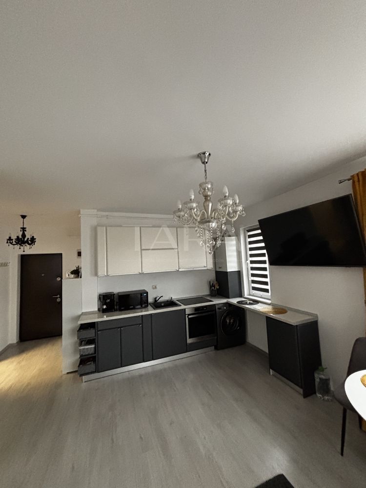 3 camere, lângă Vivo, cu parcare subterană inclusă. - Poză 1