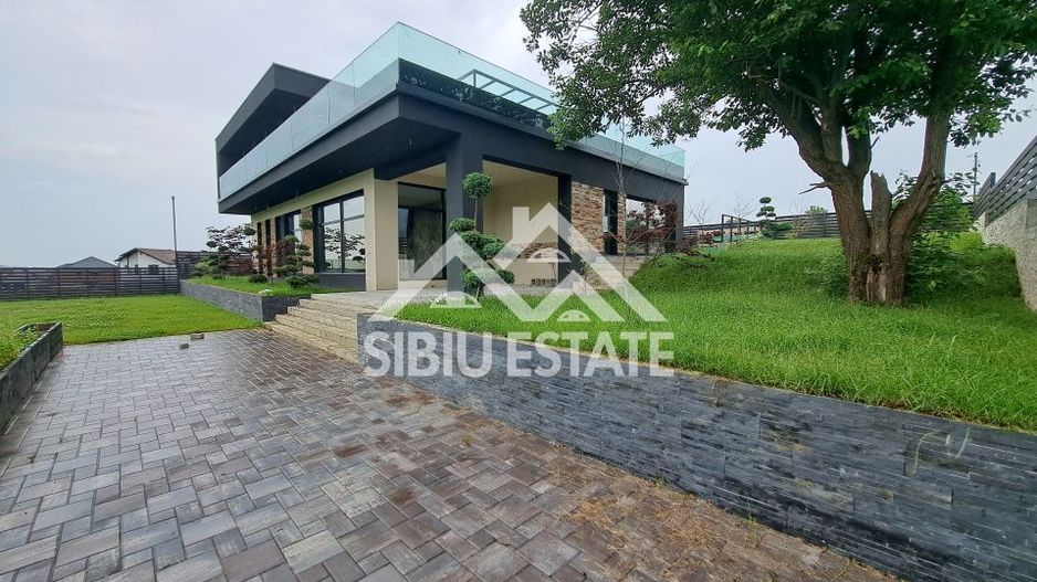 Casa Sibiu Cisnadioara, garaj, piscina, terase panoramice - Poză 26