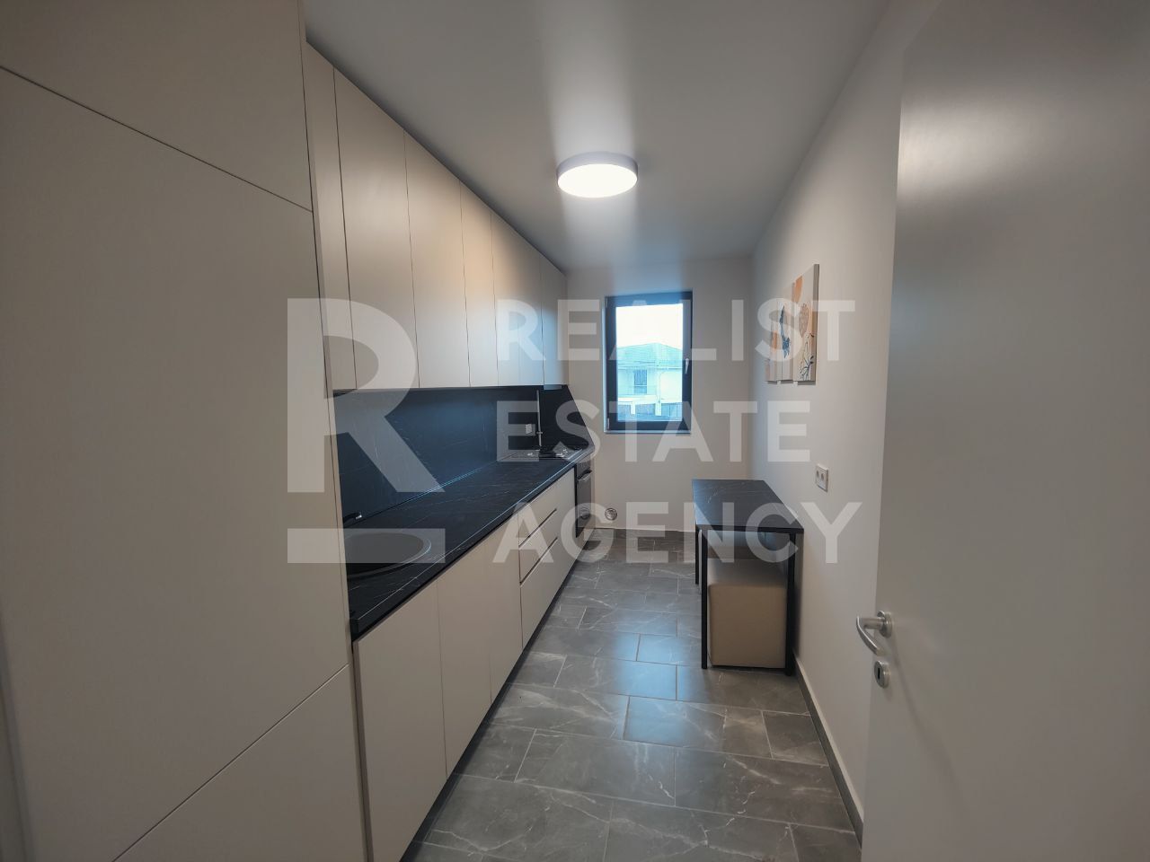 Vânzare apartament cu 2 camere, parcare înclusă în preț, Constanța - Poză 6