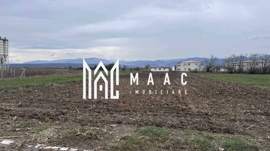 Teren intravilan | 1.530 mp |cu dublă deschidere la drum - Poză 2