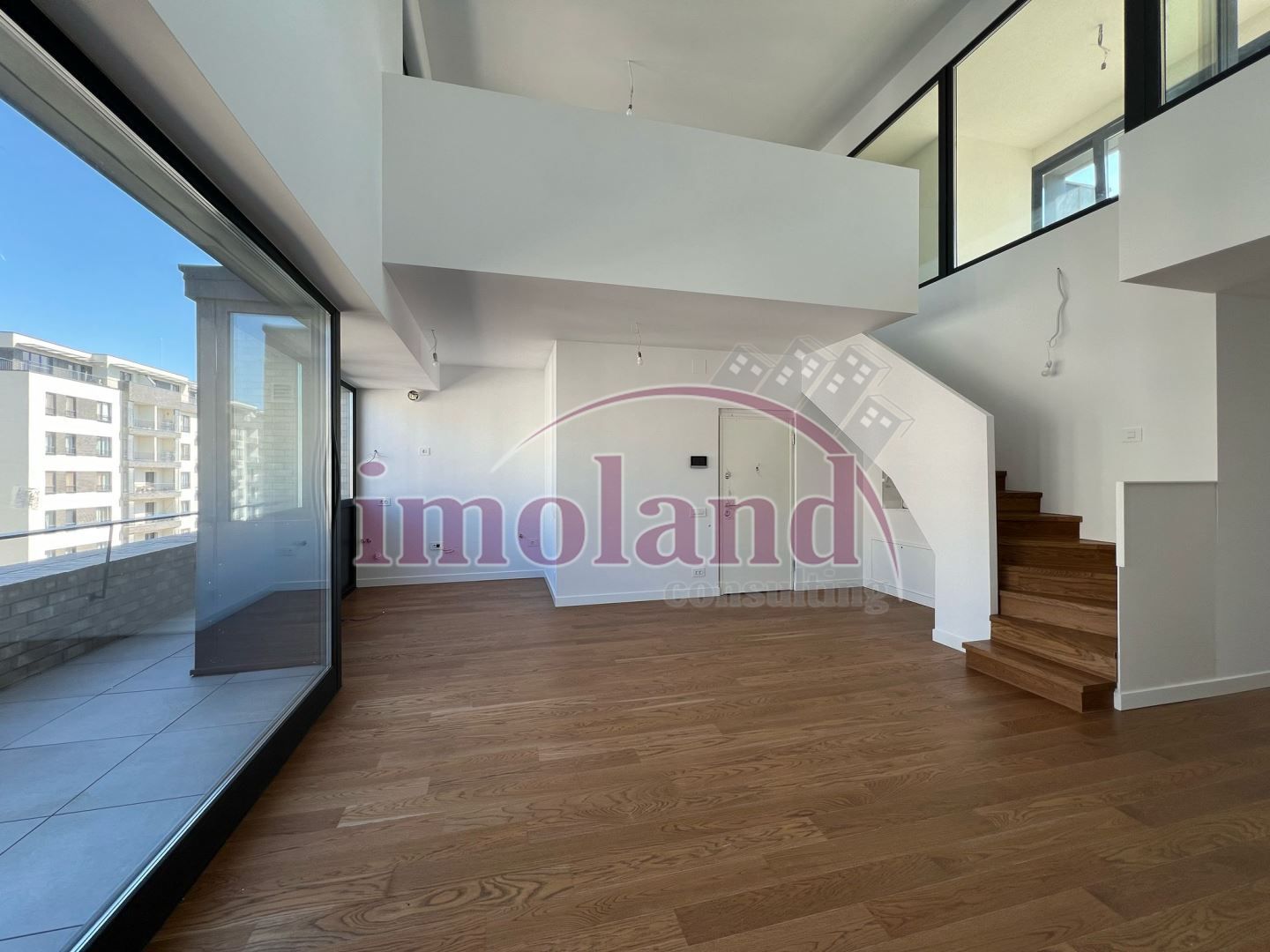 Vanzare - Penthouse duplex - 4 camere + 4 terase - Avalon Estate-Pipera - Poză 1