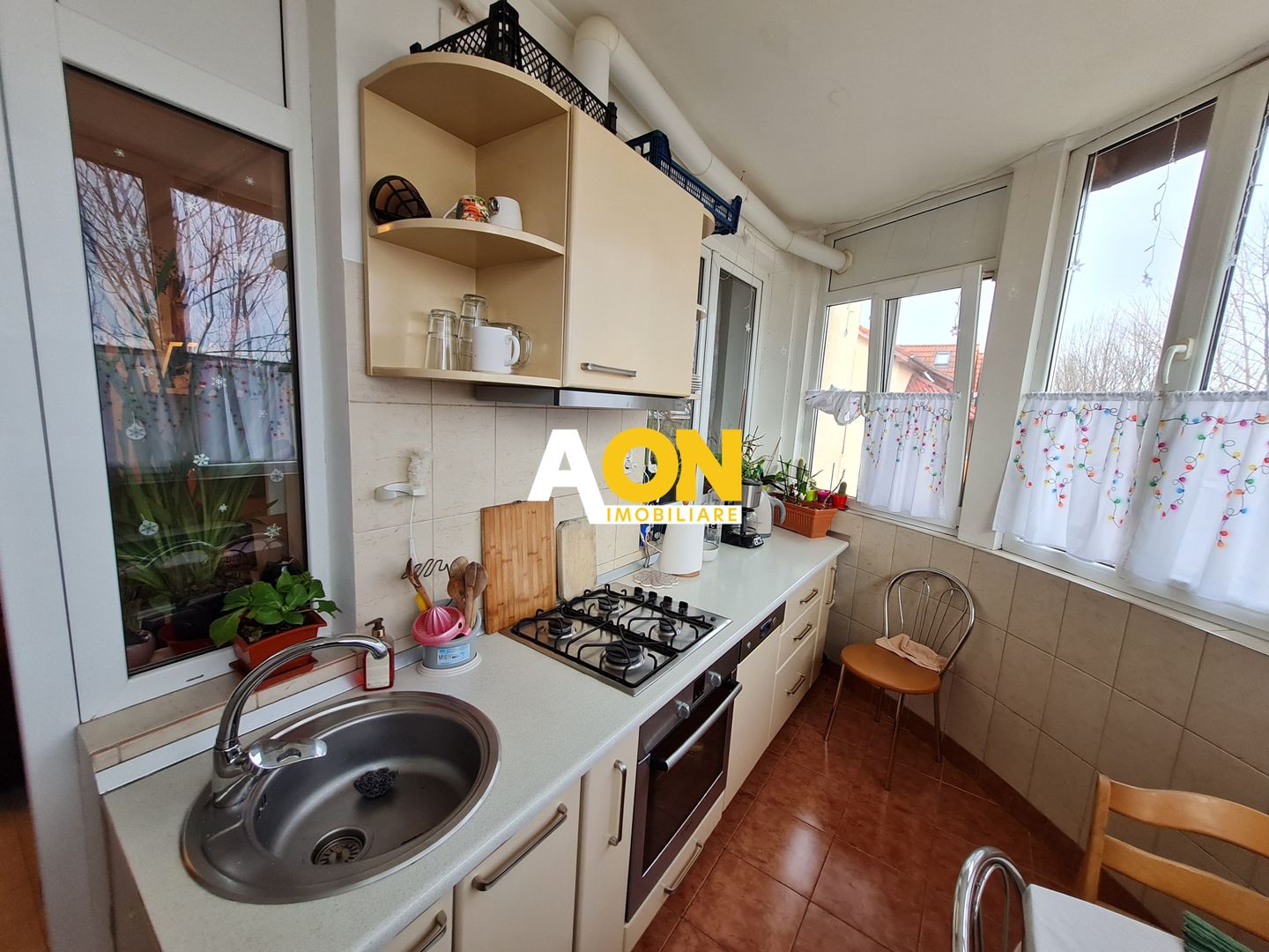 Apartament 2 Camere,53 mp,Decomandat, zona Tolstoi - Poză 4