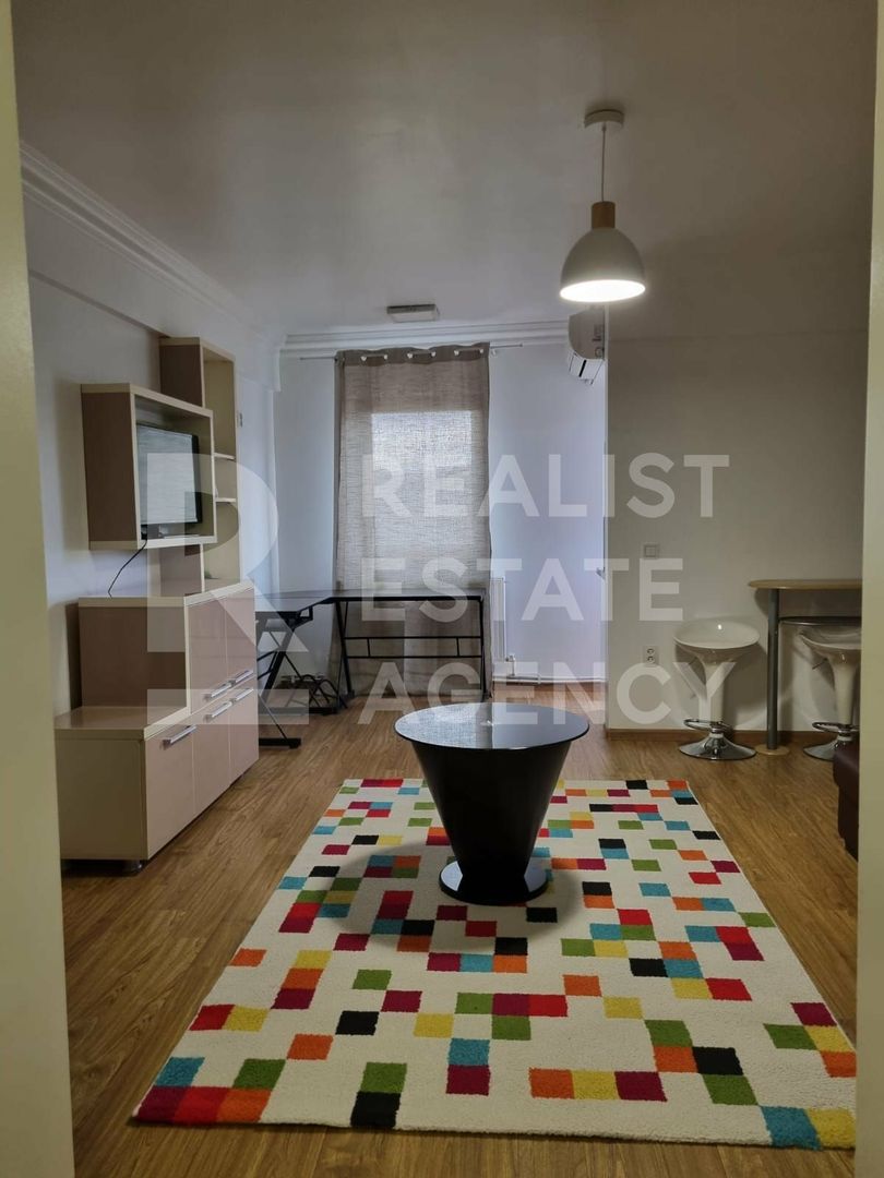 Apartament, 2 camere, semidecomandat, Tudor Vladimirescu, Iași - Poză 1
