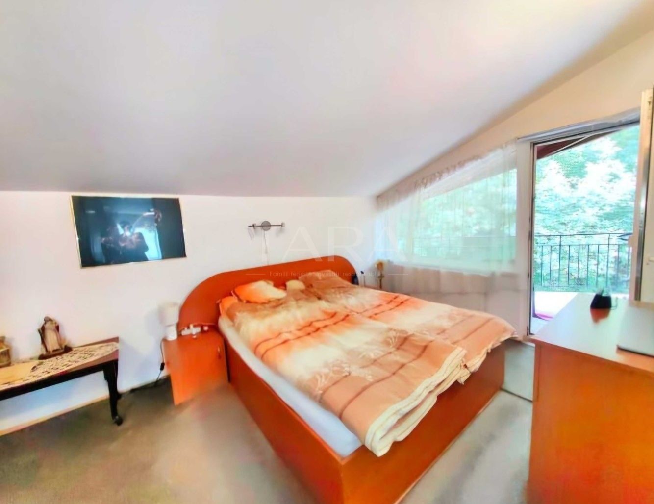 Apartament cu 3 camere de vânzare în cartierul Plopilor. - Poză 3