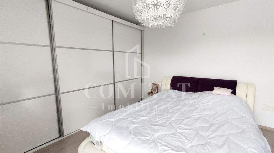 Apartament 3 camere | Etaj intermediar | Zona Porii - Poză 2