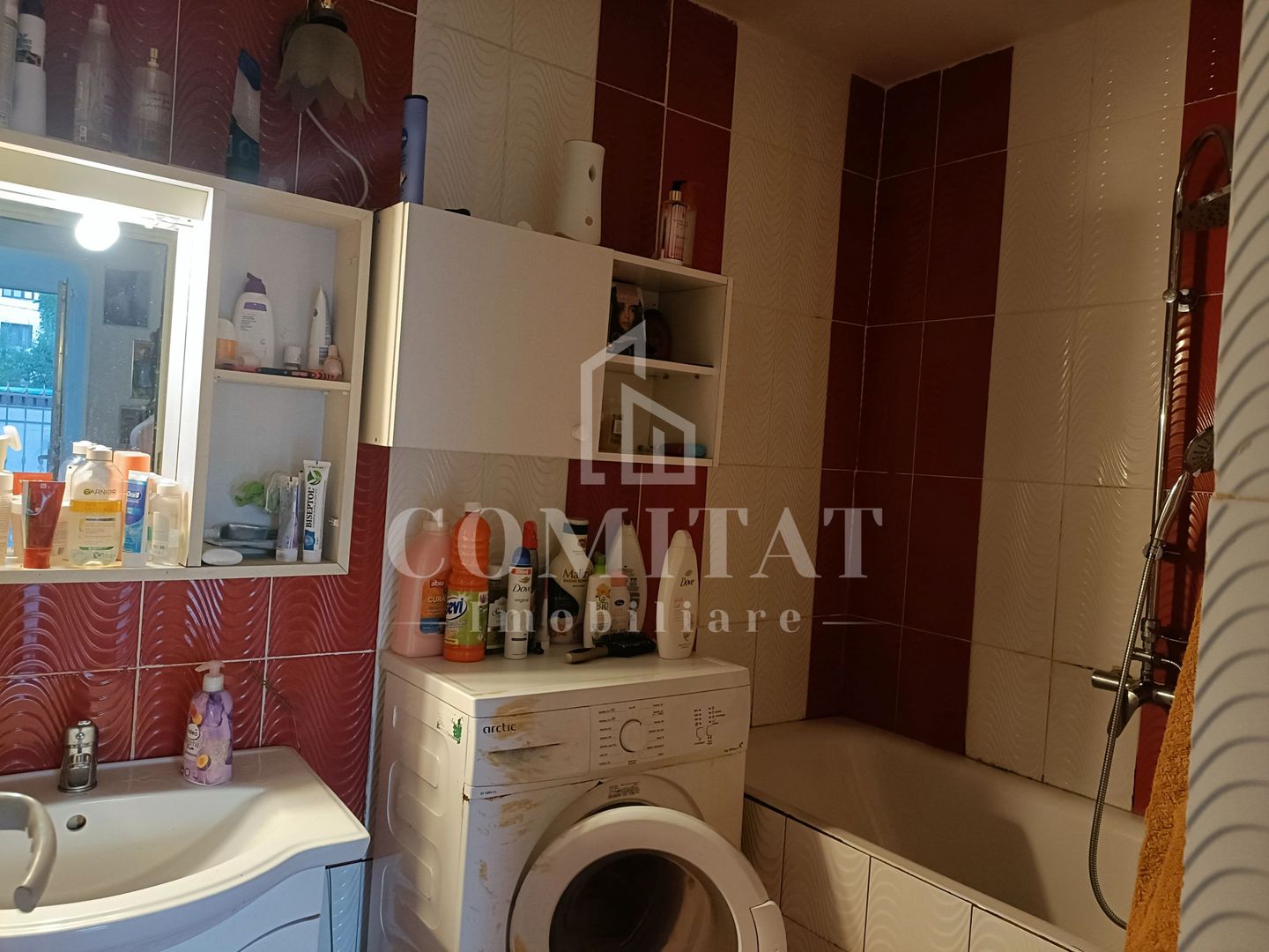 Casa 4 camere de vânzare zona Sala Polivalentă - Poză 4