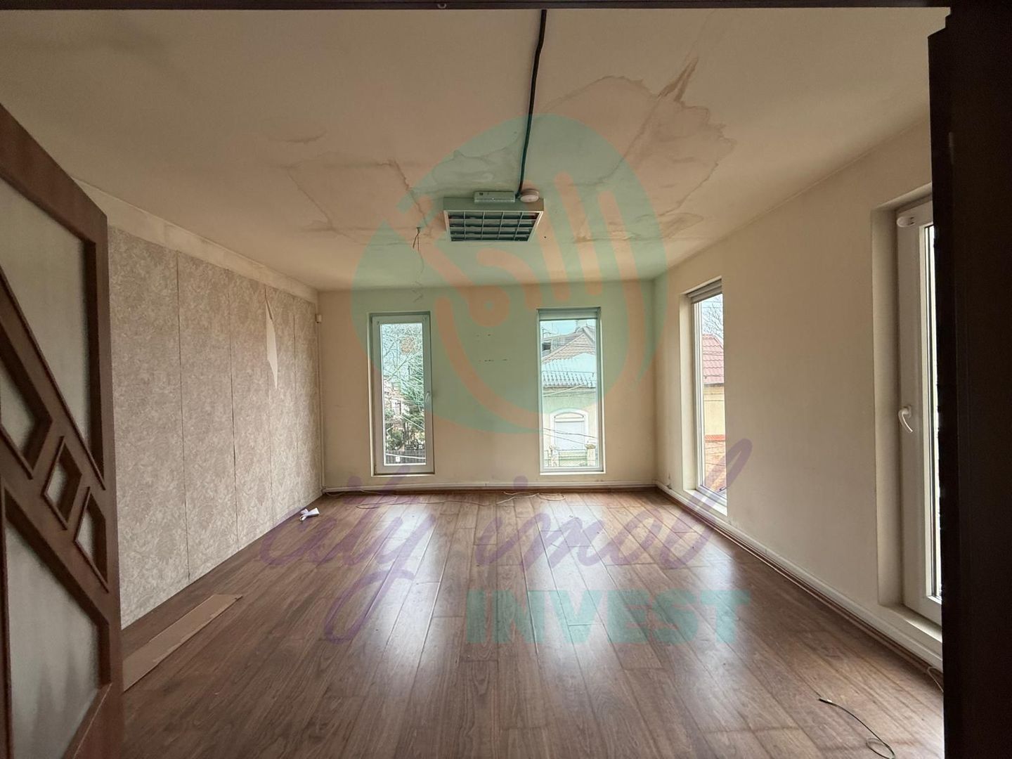 Imobil mixt renovat 184 mp | Locuință / birou / showroom | Zonă centrală Carol - Poză 6