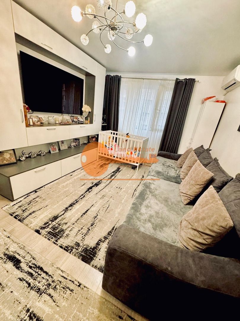 3 camere Baba Novac ( renovat recent ) - Poză 2