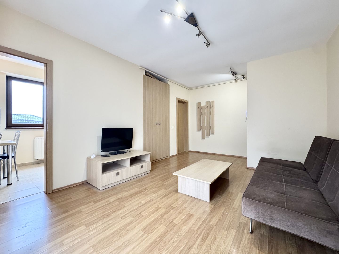 Apartament confortabil cu 1 cameră și balcon – Zona Bucovinei - Poză 6