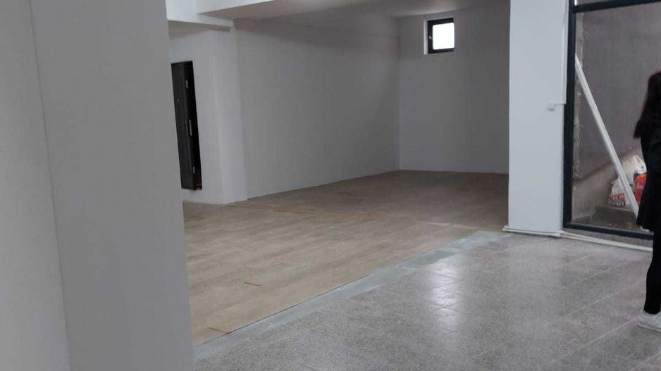 Vand/inchiriez spatiu 200mp Stefan cel Mare. - Poză 3