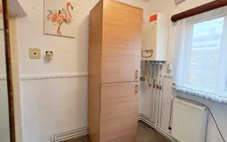 Casa cu 3 camere, zona Mihai Bravu - Poză 11