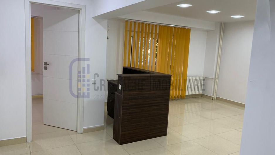 Timpuri Noi_Apartament 3 camere_70 mp_parter_bucatarie mobilata si utilata - Poză 4