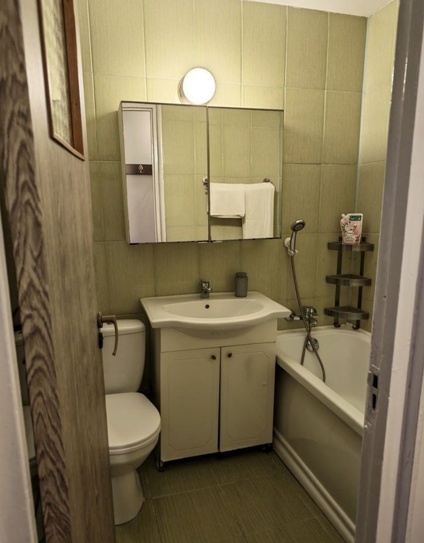 Apartament 2 camere decomandat Raul Doamnei, Drumul Taberei - Poză 10