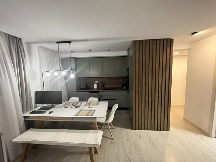 Hercesa Vivenda | 3 Camere Decomandat | Totul Inclus: Parcare & Boxă - Poză 3