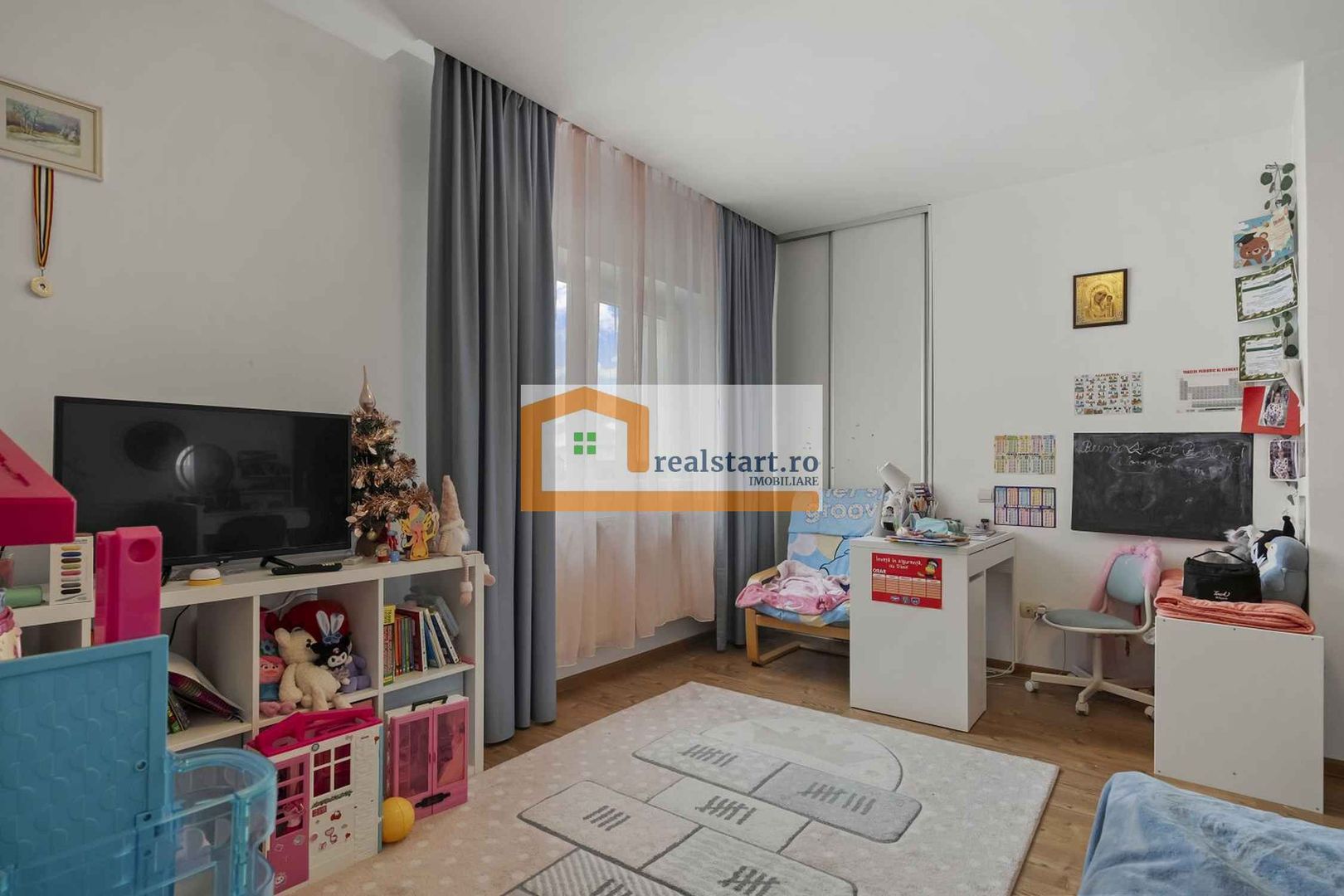 Vila 14 camere, individuala cu teren 590mp, curent trifazic, ALA, Metrou, - Poză 22