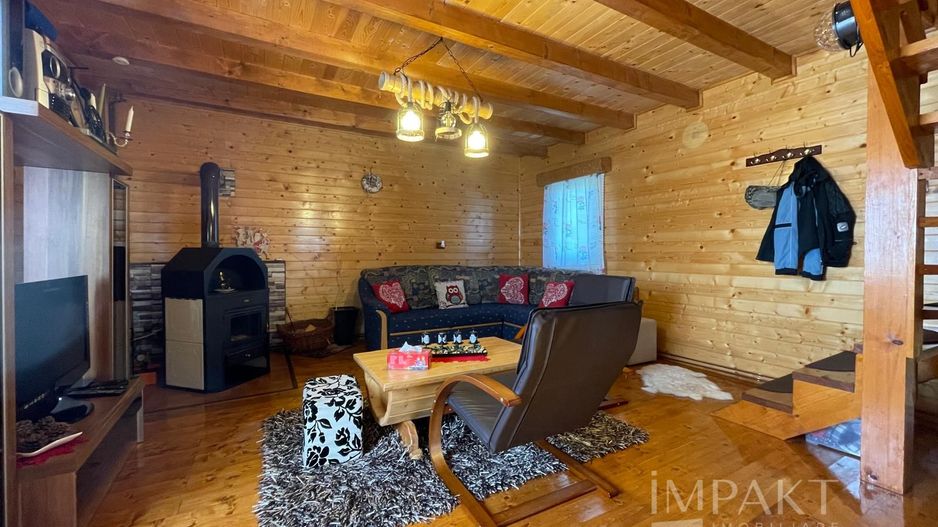 Vanzare cabana 5 camere, Marisel! - Poză 9