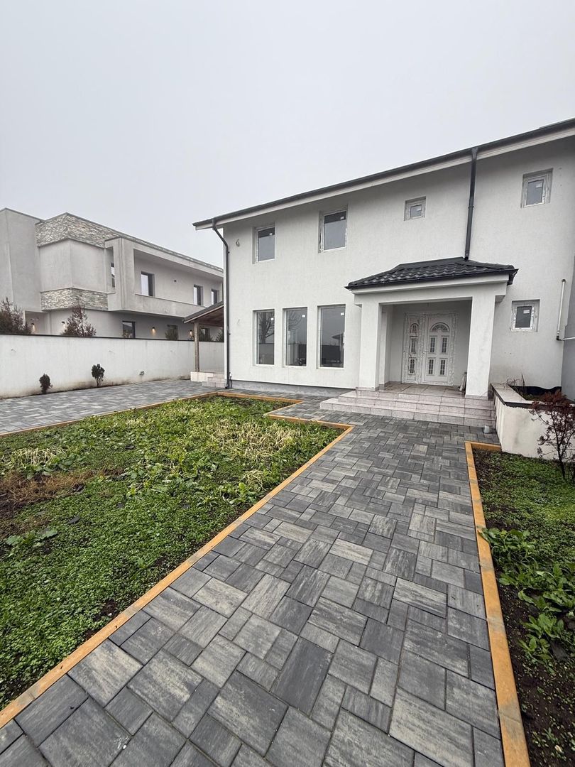 Mutare imediată! Vilă duplex 4 camere cu curte proprie - Poză 1