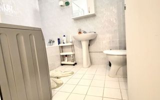 Studio Premium 53 mp vis-a-vis Mall Vitan - Poză 7