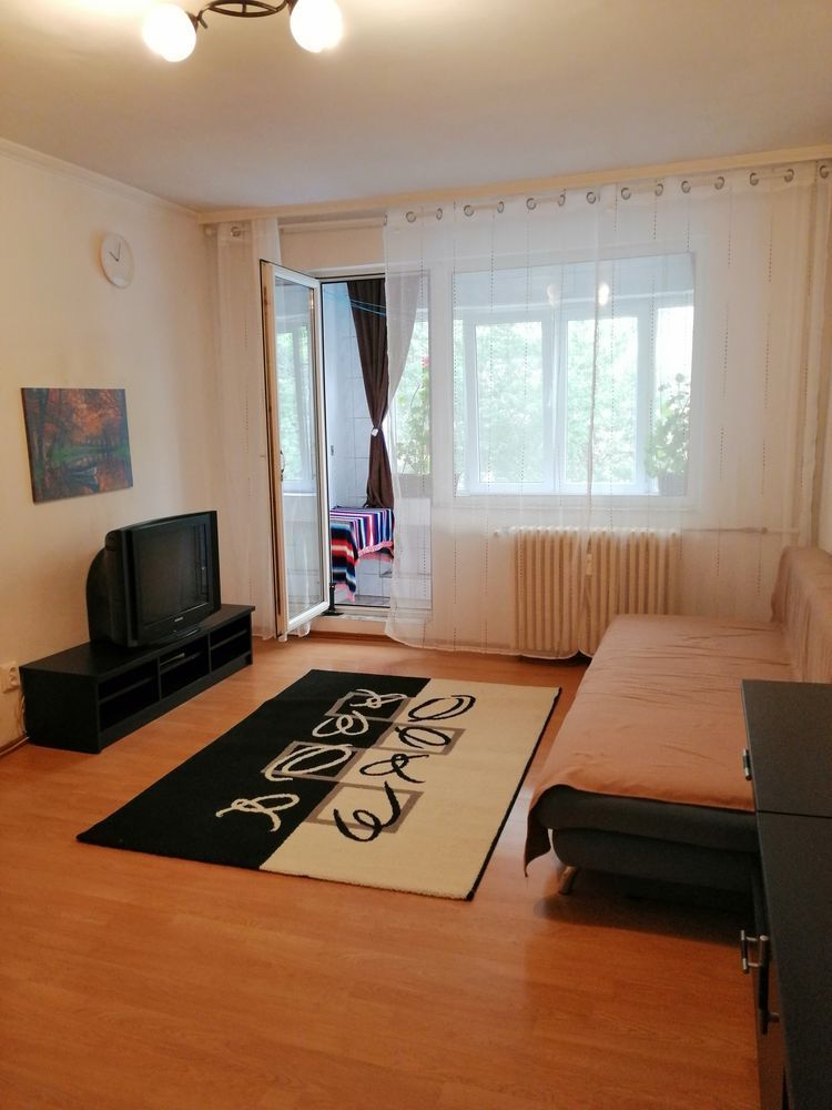 De închiriat 2 camere, pet friendly, mobilat, metrou 1 Decembrie - Poză 1
