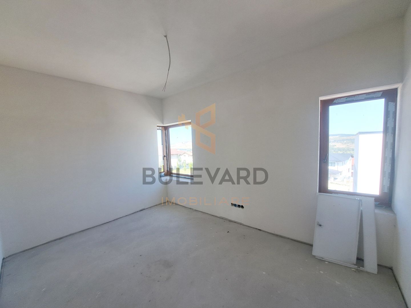 Casa tip duplex in zona Vivo Mall,  str Razoare Floresti - Poză 21