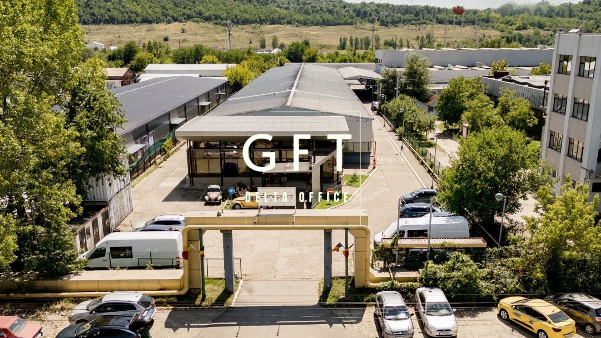 Proprietate speciala | Hale de productie si birouri - Poză 19