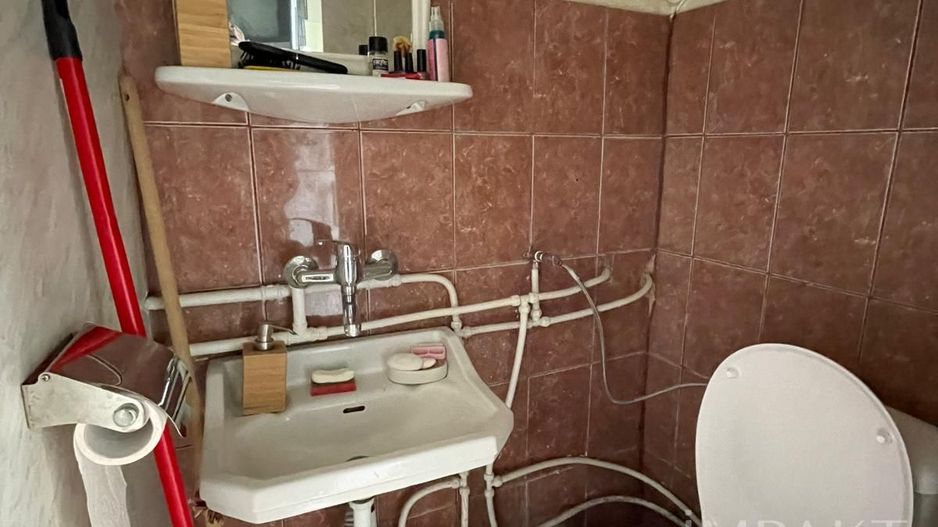 Vând apartament 2 camere la casa cu curte in centru Clujului! Parcare! - Poză 10