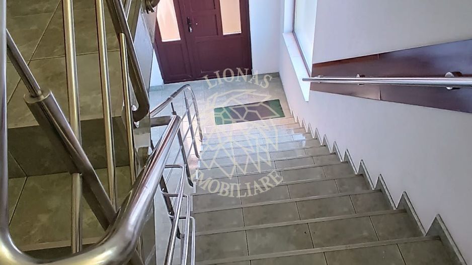 Spatiu comercial 140 mp-teren 1600 mp-ideal cabinet/magazin-Cetatii - Poză 6