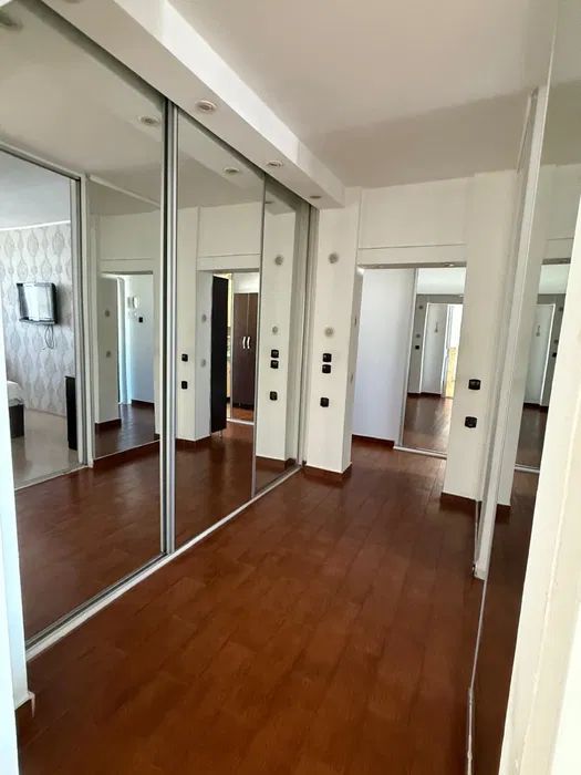 APARTAMENT LUMINOS ZONA DOROBANTI - Poză 5