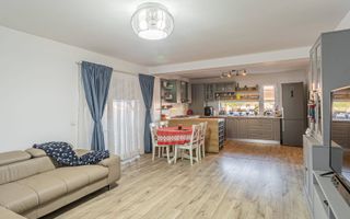 Casa de vânzare cartier Izvor, Brașov - Poză 2